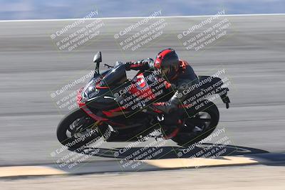 media/Oct-13-2025-Moto Forza (Mon) [[a66d839500]]/3-B Group/Session 2 (Bowl)/